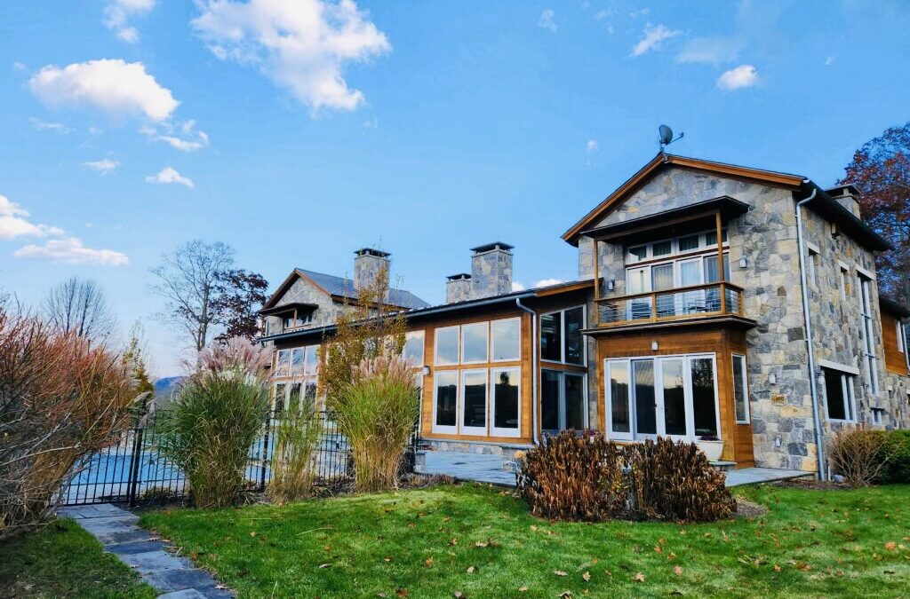 Natural Stone Veneer Installer Contractors | Shelton, CT